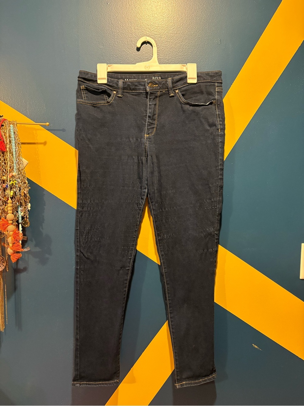 A.N.A. Dark Wash Mid-Rise Skinny Jeans GUC